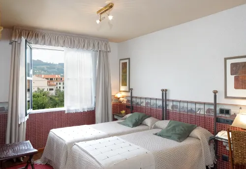 Hotel Avenida Real - 2-Star