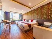 SUAO Backpackers Hotels near Su-Au Cold Spring
