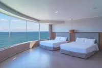 โรงแรม EL
