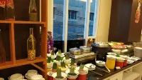 favehotel Zainul Arifin - bar