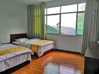 Yinjiang Xiang Guifan Hotel - parking