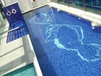 New Season Square Hotel - Pools