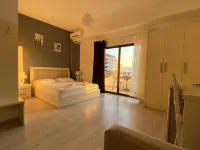 Privé City Hotel