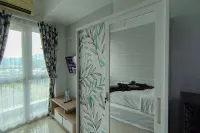 Comfortable Gray Studio Room at Apartment Taman Melati Jatinangor By Travelio - 3-Star
