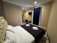 Luna Hotel - Bintang 2