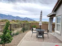 Glorious Mountain Views - Updated 1 Level House - Min. 30 Days - Summer Rates! - Mountain view