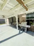 Charming 3-bedroom minutes from OWA