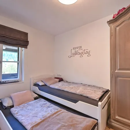 Modern farmhouse for 10 people