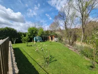 Family Home with Jacuzzi, Swimming Pool and Gym