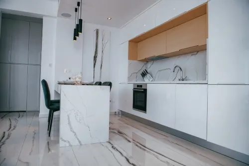Elegant 2BR Apartment | Large Terrace - Pet friendly