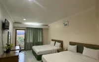 Wira Carita Hotel - Parkplatz