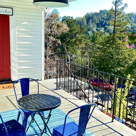 Cheerful home in Heart of Marin County