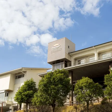 Shinmaiko Garden Hotel