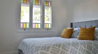 Cheerful Cottage Perfect for groups - Pool Table, Fire pit, Wifi & AC - 2 ดาว
