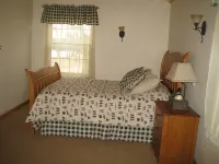 Waterfront Home on the Beach. Ossipee Lake -  Privatzimmer