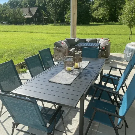 The family friendly, easily accessible new Peacefulside Retreat!