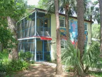 Comfy, Cozy Beach Apartment for Two with Adjustable King Bed!!!