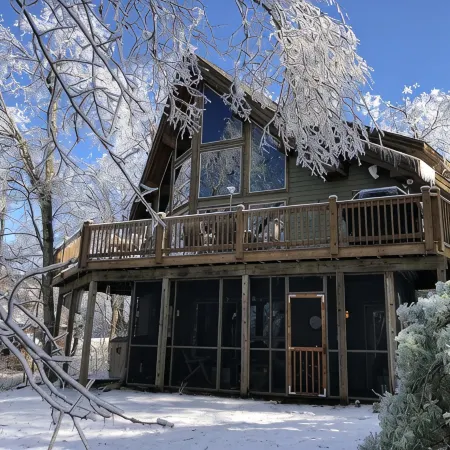 Wintergreen Retreat - bespoke luxury post & beam home on Devils Knob loop