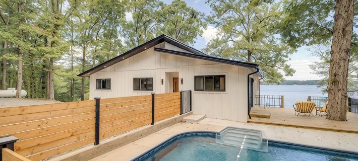 The Nest at Eagle Bay Cove on Lake D'Arbonne with pool, boathouse and game room! Hotels in Union Parish