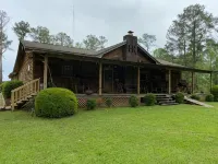 Hawkins Ridge Lodge - Enjoy the Southern Comfort living with a Private Lake - 3-Star