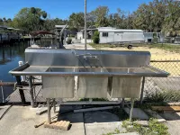 Charming Waterfront 2-bedroom mobile home in Old Homosassa with direct access! - 2-Star