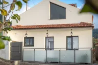 Casa ZÈ, Tranquility, a Refuge in Arco da Calheta