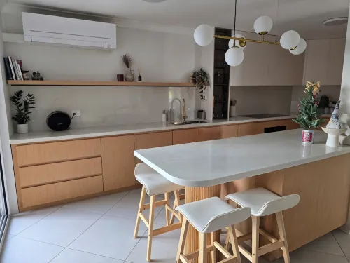 Two-Bedroom Apartment with Private Sauna on the Balcony/500m to the Beach - 3つ星