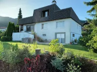 Spacious country house for group retreats in the Solothurn Jura - Homestays