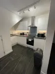 Cozy Ground Floor Flat in Sutton with Parking Space free and Pets Friendly