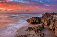 SKYLINE LOFT IN DOWNTOWN JENSEN BEACH - Homestays