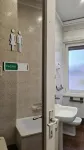 Dock Bay Lodge Hostel - Hostels