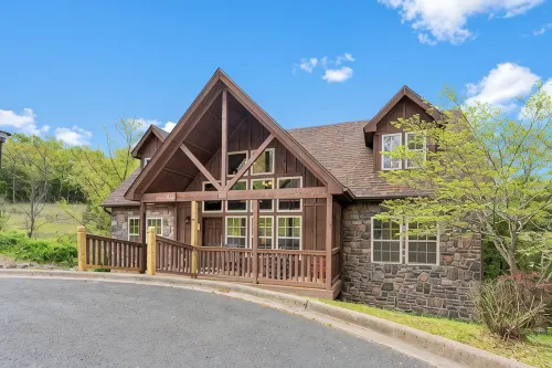 Fall colors - Holidays-Golf-Tennis-Coffee bar-Resort-close to Silver Dollar City - Chalets