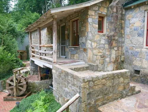 Stone Cottage - Homestays