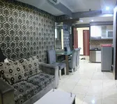RedLiving Apartemen Tamansari Panoramic - Rasya Room