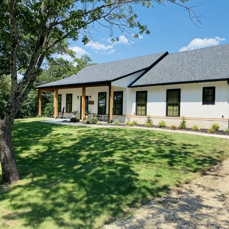 “Lake Escape”- Lake House @ Lake of Arbuckle’s