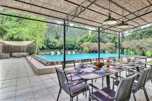 X1f33f;Superb Maison de Maître in Provence with XXL Infinity Pool and BicyclesX1f33f;