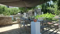 Romantic old town house with patio, private pool and free Wi-Fi - Homestays