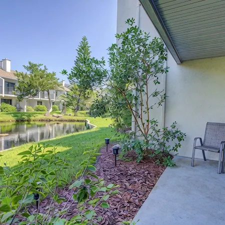 Sea Winds Beautifully Updated Beachfront/Oceanfront Condo-w/Private Beach Access