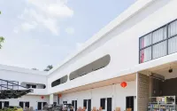 Urbanview Hotel Syariah at Glory Guest House Kota Baru - 2-Star