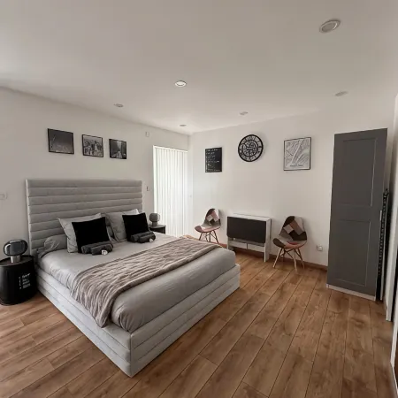 GuestReady - Family stay next to Disneyland