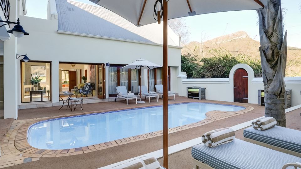 Banhoek Lodge