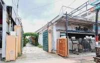 Urbanview Roemah Tanjung Blitar