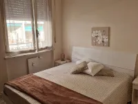Luna apartment with free parking. Hotels in Nervi