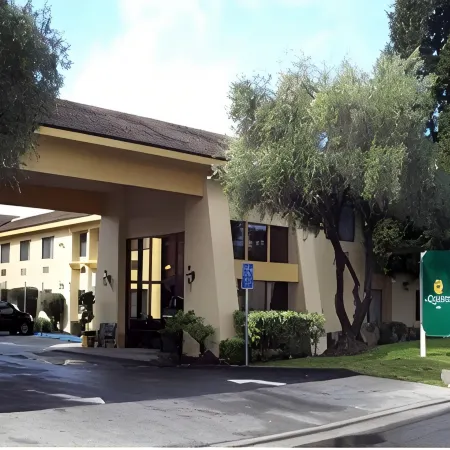 Spark by Hilton San Jose Airport Отели рядом с достопримечательностью «Штаб-квартира компании Cisco Systems»