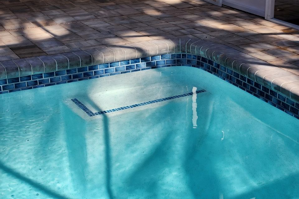 Photo 6 of 6