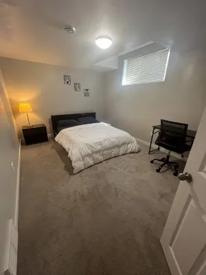 Cozy Suite – Private Entrance, Fast Wi‑Fi & Smart TV – Family & Pet‑Friendly