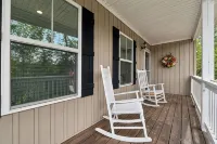 HILLTOP HAVEN~9 Minutes to Dahlonega Square~Wineries~Arcade~Fire Pit