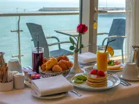 AlkoutBeachHotel - breakfast