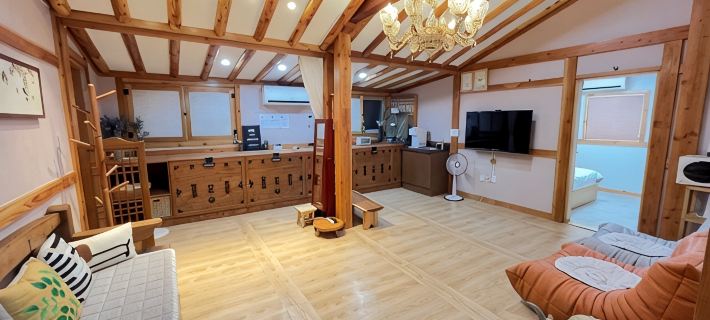 Suncheon Sumiyeonga Hanok Private House Hotels in Suncheon-si