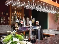 Strangford Arms Hotel - Quầy bar